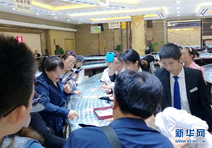 旅游法实施三周年，“十一”黄金周为何多地仍现低价团乱象？