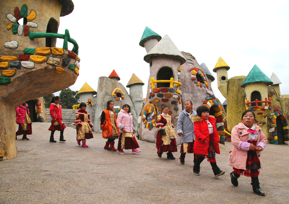 云南的这个村，住了100多“小矮人”