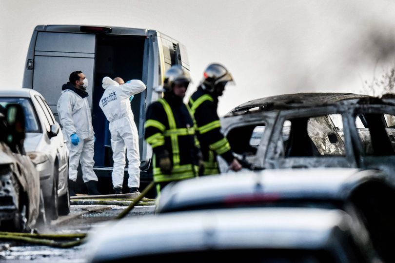 法国运钞车途中遇袭 70公斤黄金被抢