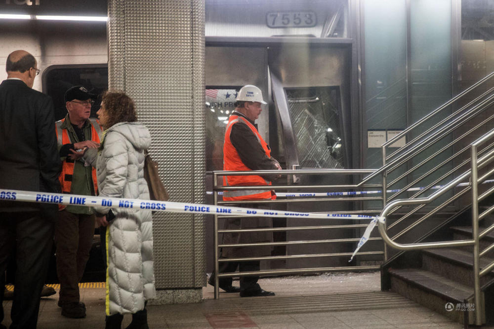 纽约列车出轨事故致103人受伤