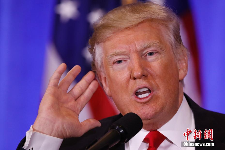 特朗普新闻发布会怒怼CNN记者