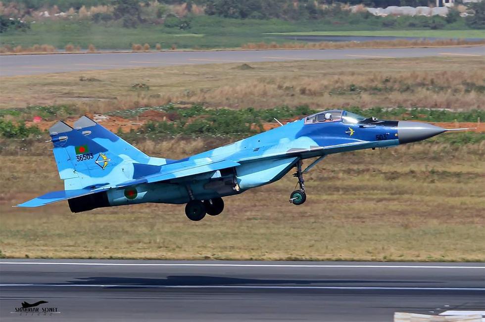 孟加拉米格29：机型虽落后 涂装很显眼