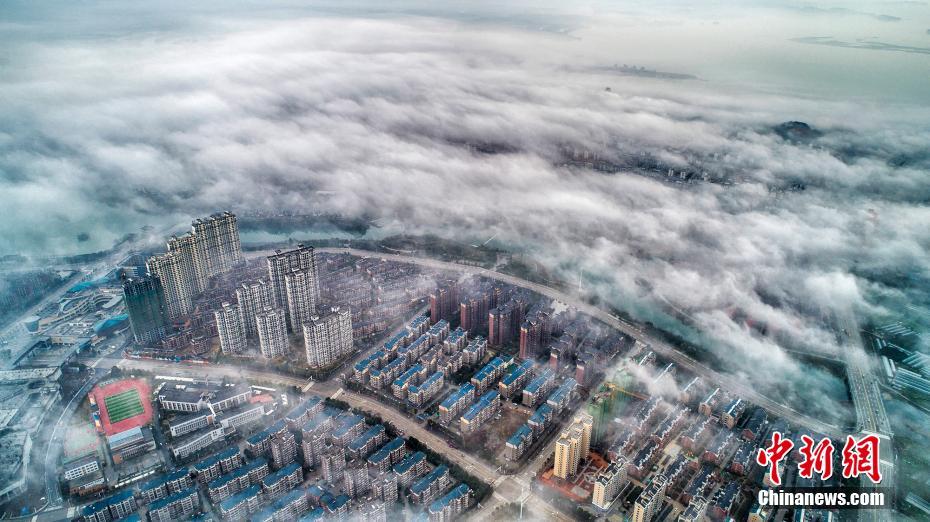 航拍江西武宁云雾美景仿佛置身“天宫”