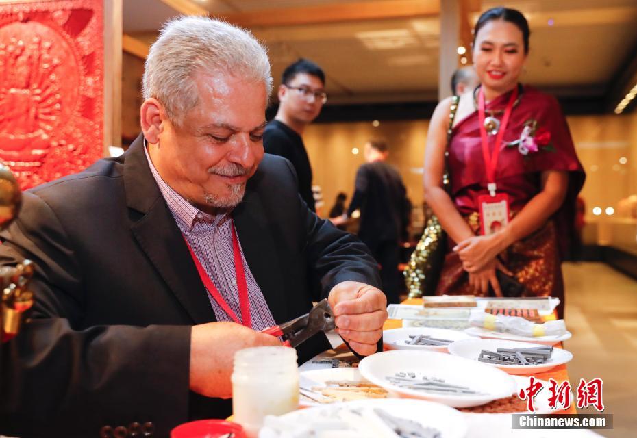 “文明匠心——亚洲非遗大展”在中国国家图书馆开幕