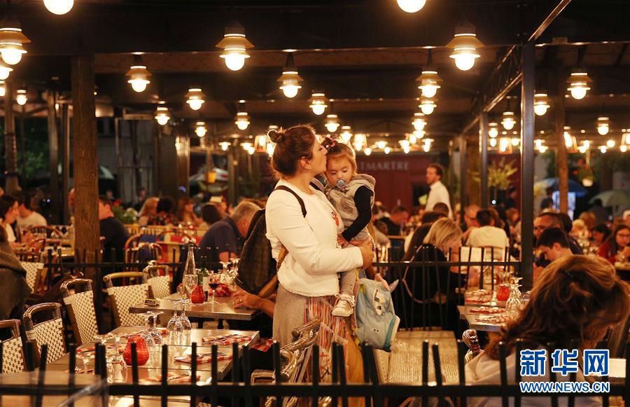 全球夜经济：夜幕下的繁华