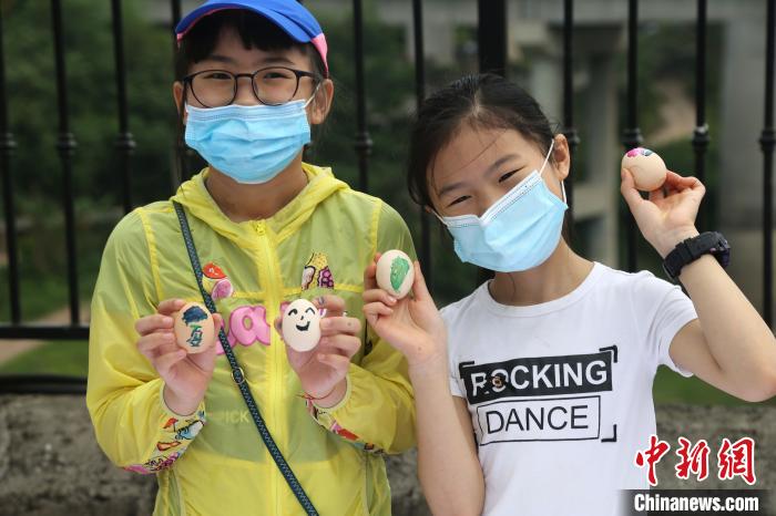 重庆：立夏“斗蛋”“绘蛋”传承传统习俗