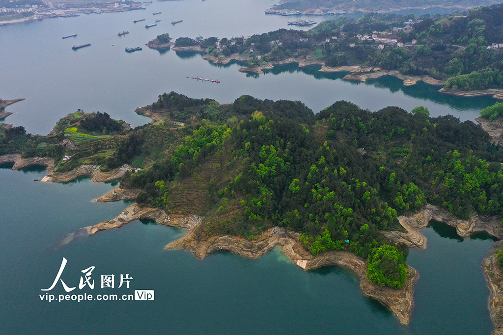 湖北宜昌：三峡水库开始腾库容御夏季洪峰