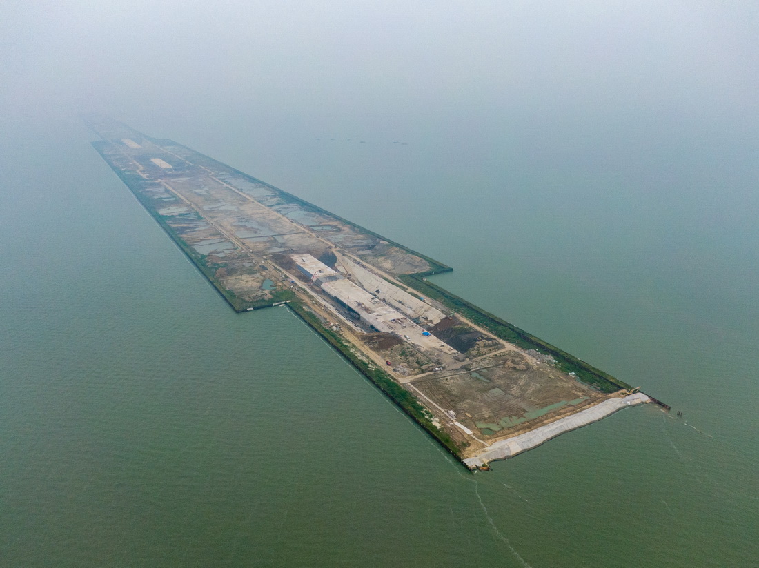 国内在建最长湖底隧道——苏锡常南部高速公路太湖隧道工程南泉段主体完工