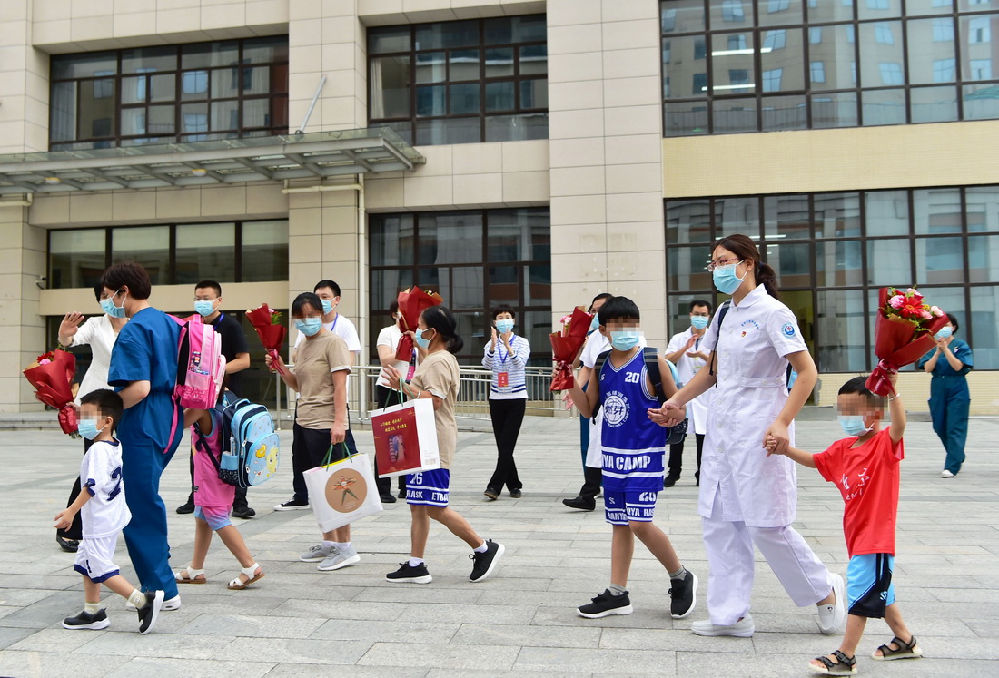 福建首批8例本土新冠肺炎患者治愈出院