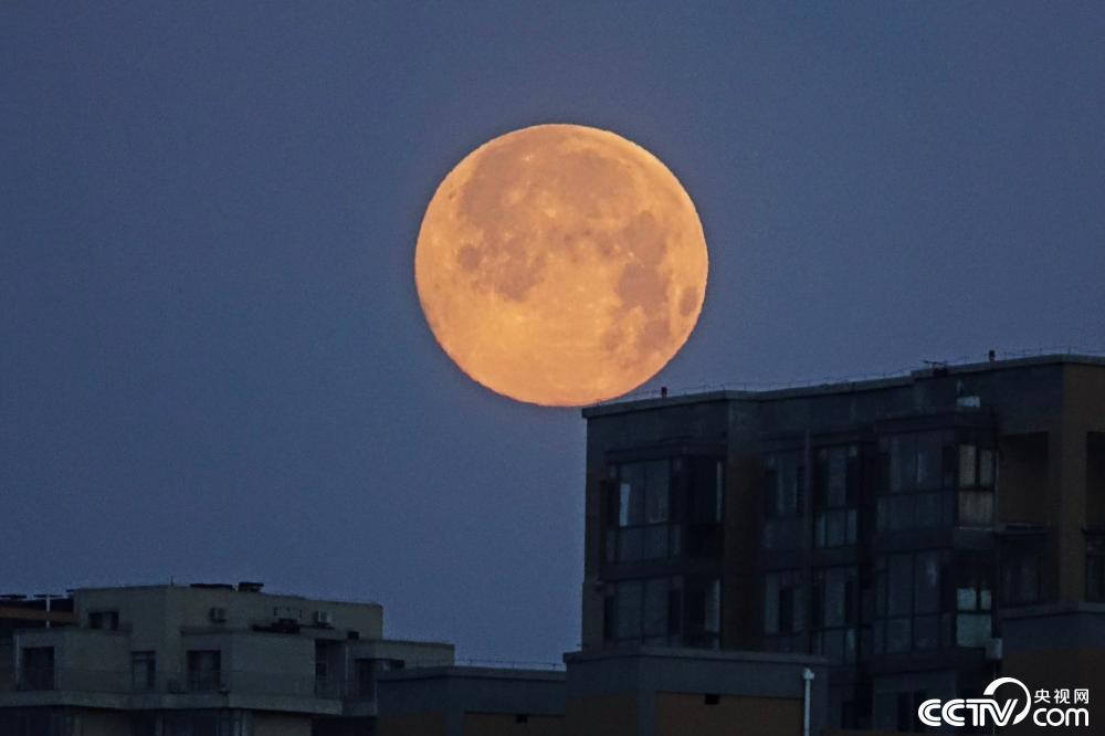 2022年度“最小满月”现身夜空