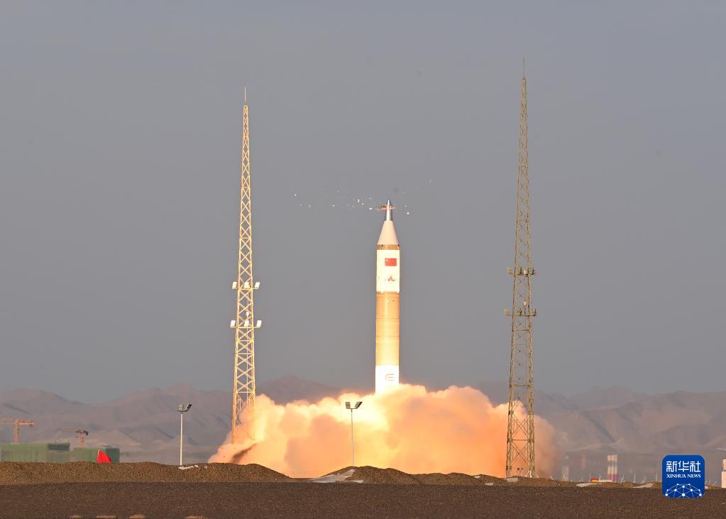 快舟十一号遥二运载火箭发射成功