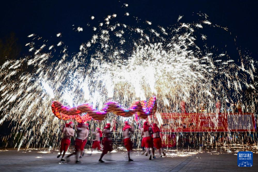 这些成果，展现中华文明独特魅力 